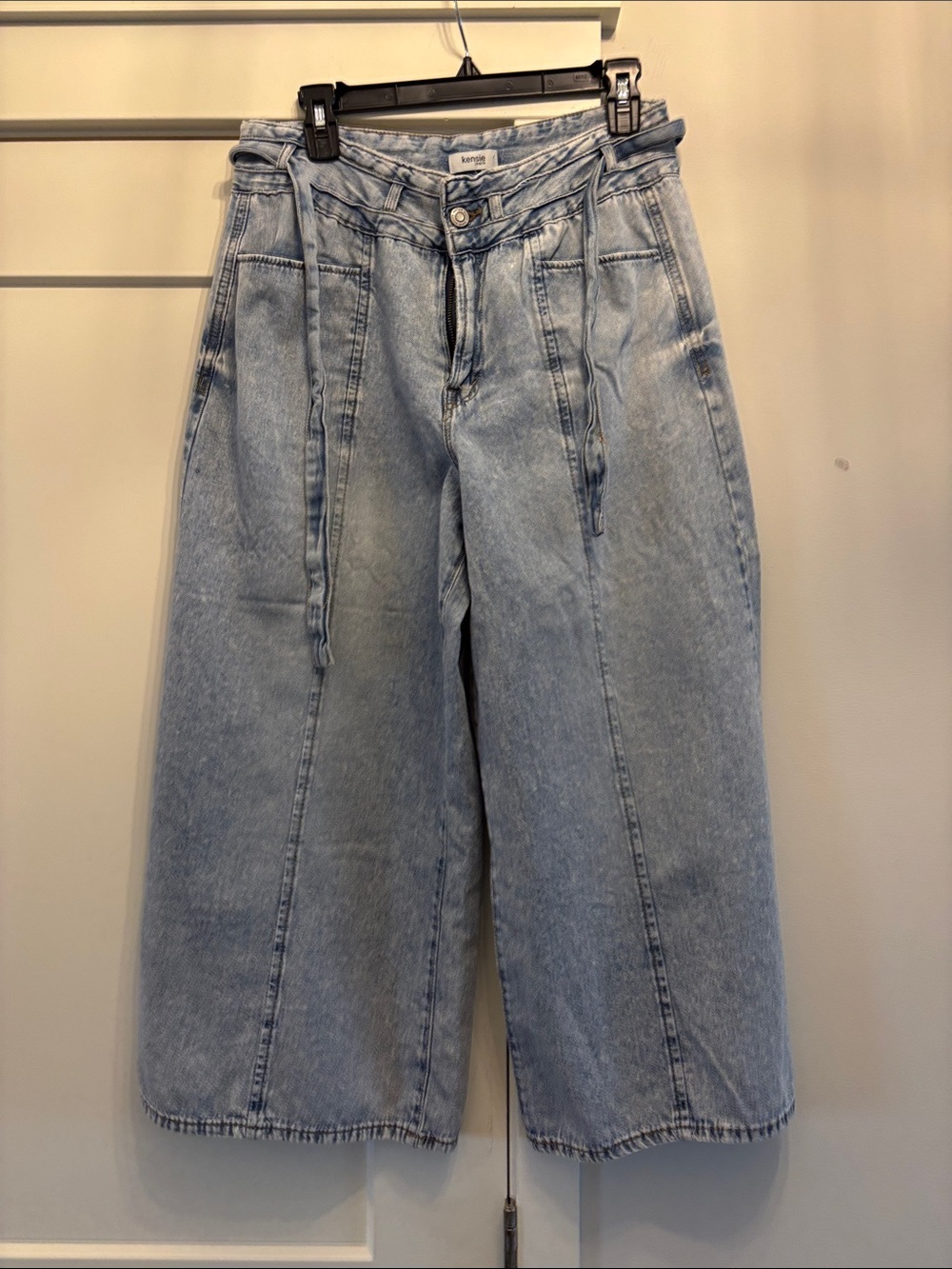 Kensie Light Blue High-Waist Wide-Leg Jeans with Tie Belt